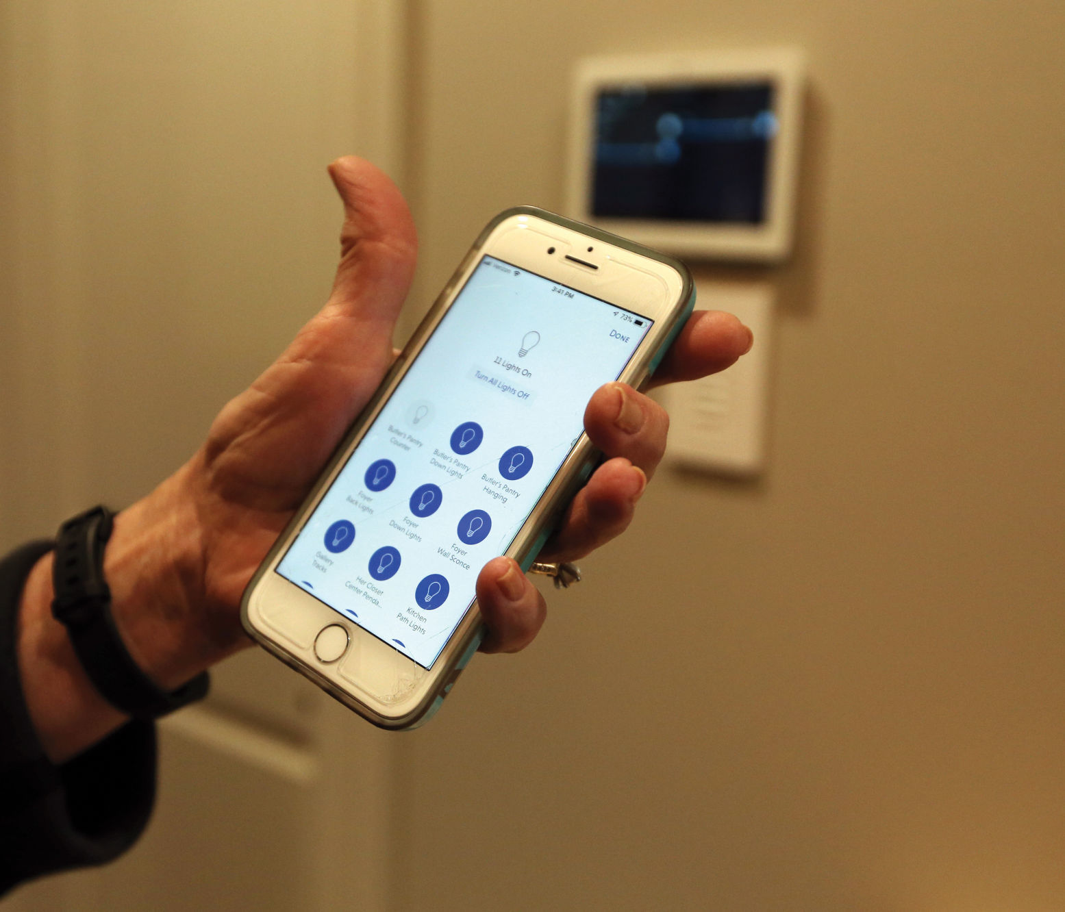 SmartHome phone closeup.jpg